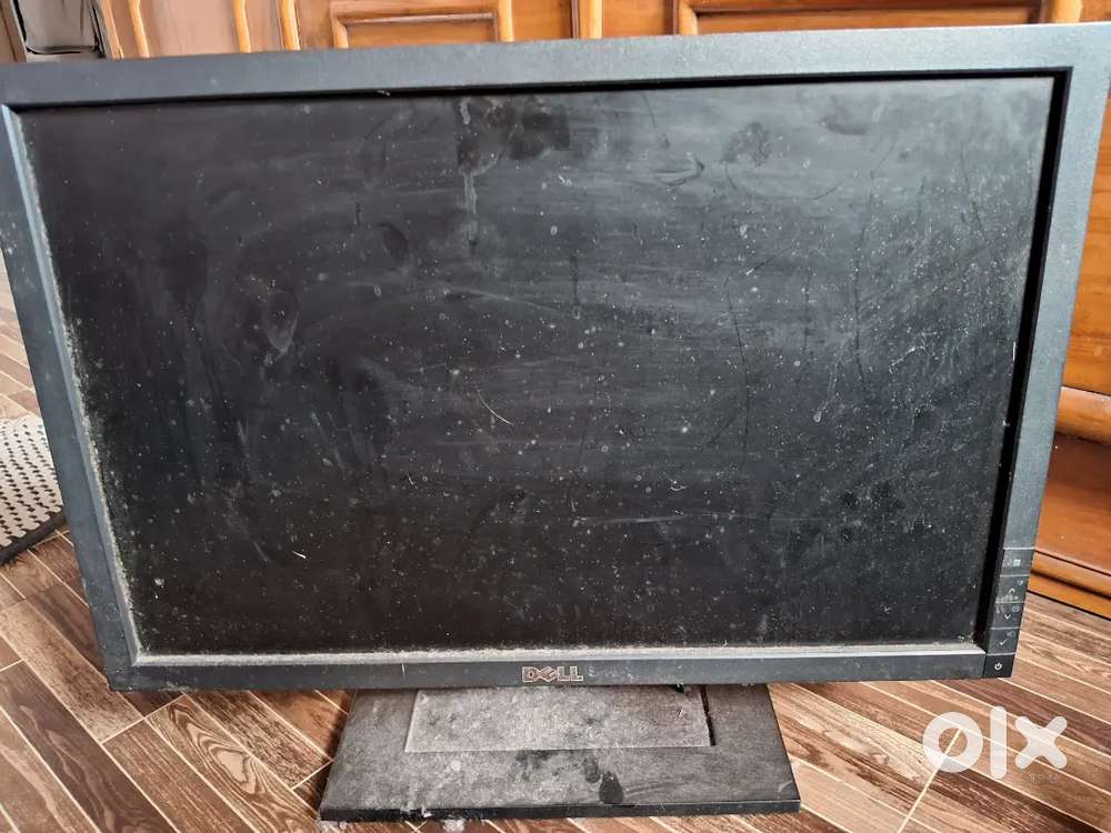 Scrap 21' LED monitor