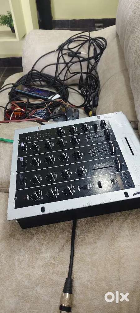 Speakers for rent mallapure
