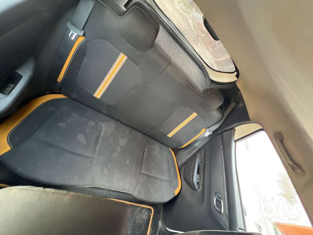 Renault Kwid 1.0 Petrol 2024