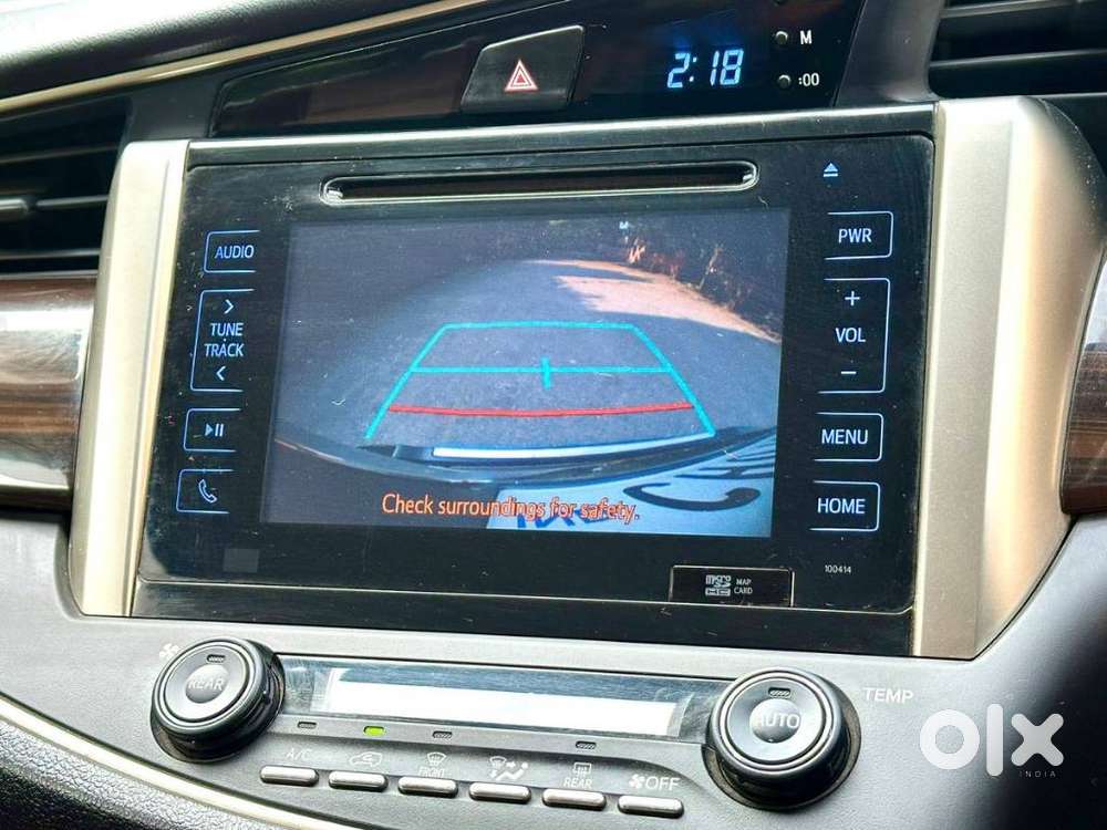 Toyota Innova Crysta 2.8z Automatic, 2016, Diesel