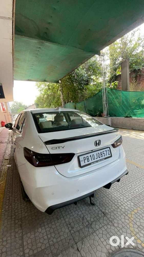 Honda City Zx 2024 Petrol Well Maintained
