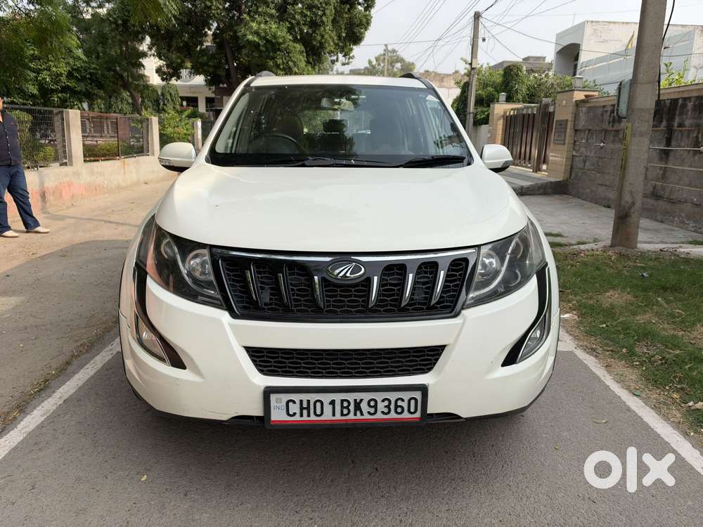 Mahindra Xuv500 2.2 W10 Sportz Edition At, 2016, Diesel