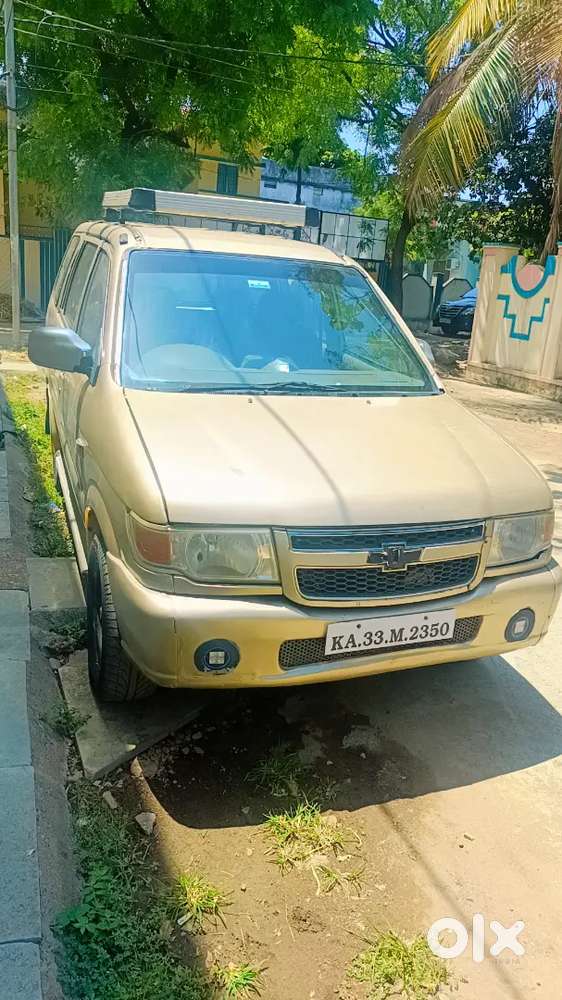 Chevrolet Tavera 2010