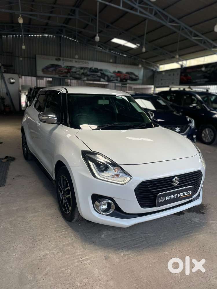 Maruti Suzuki Swift Zxi Plus Amt Dual Tone, 2018, Petrol