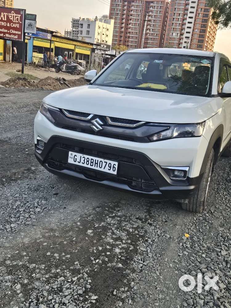 Maruti Suzuki Brezza 2024 Cng & Hybrids 45000 Km Driven