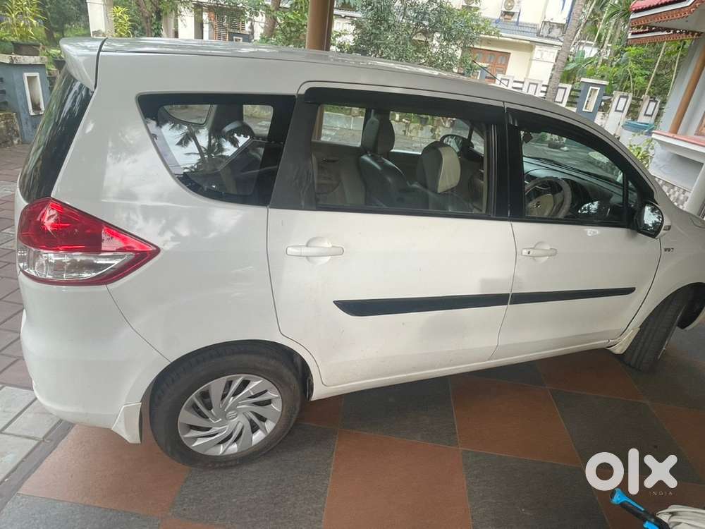 Maruti Suzuki Ertiga 2013 Petrol Well Maintained