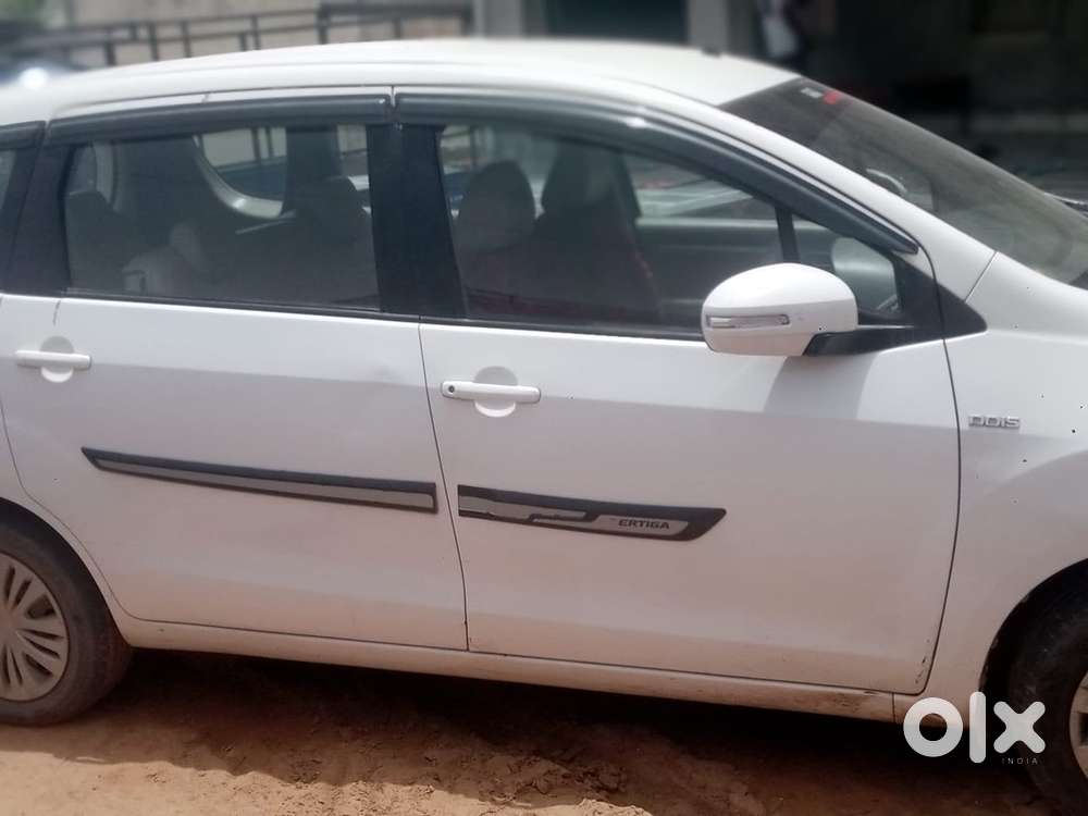 Maruti Suzuki Ertiga 2015 Diesel Manual