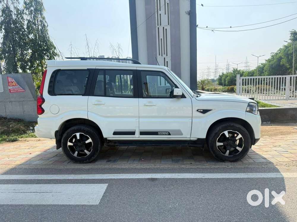 New Car.    Plz Real Buyrr Mess