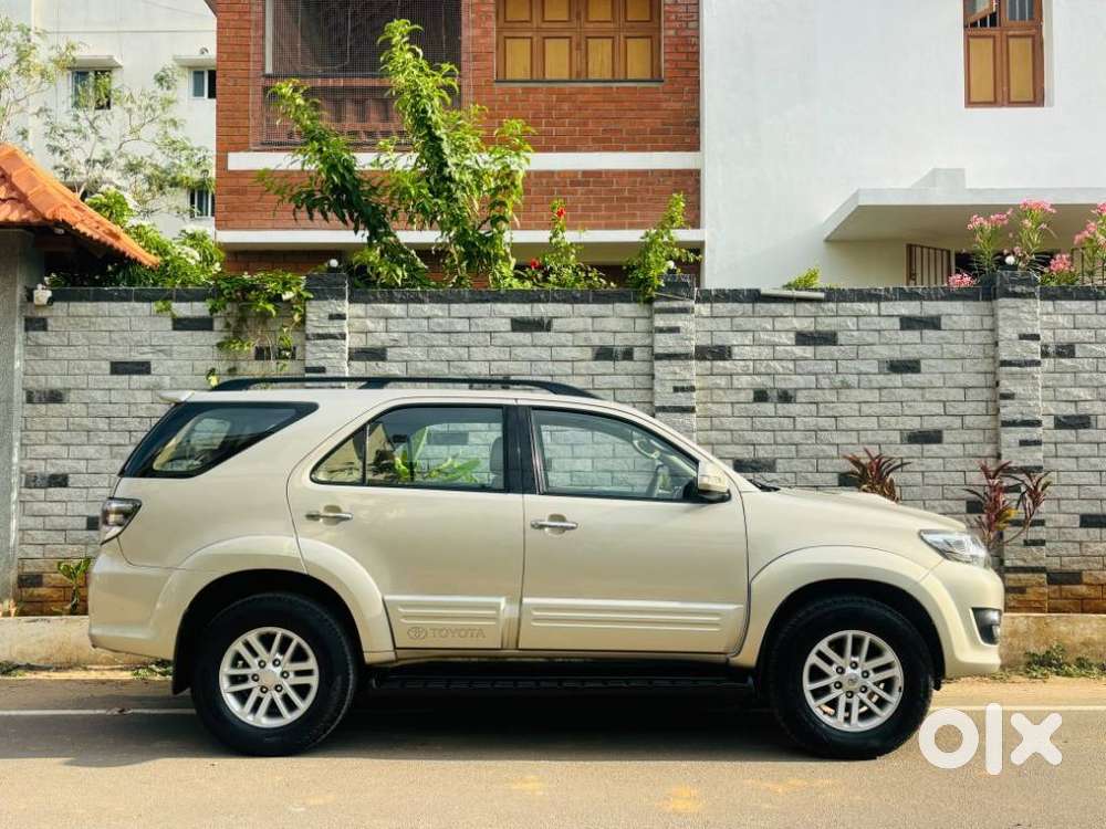 Toyota Fortuner 3.0 4x2 Automatic, 2013, Diesel