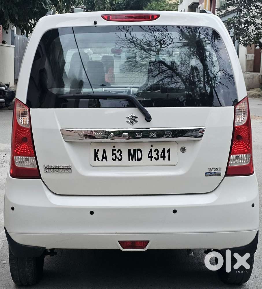 Maruti Suzuki Wagon R 1.0 VXI AMT, 2016, Petrol