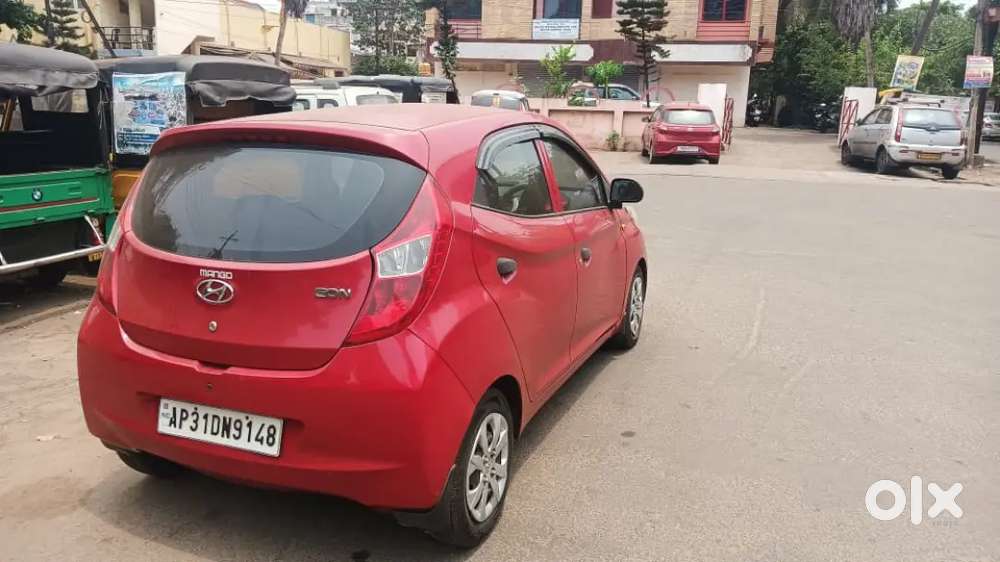 Eon Car Selling, 4 Tyres Nee, And New Battery