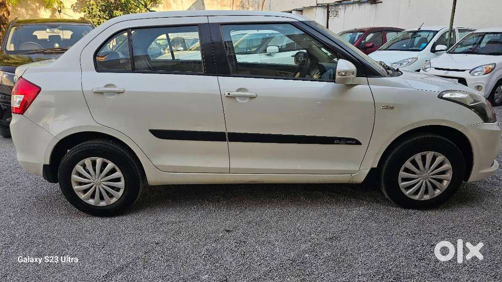 Maruti Suzuki Swift Dzire Vdi Optional, 2016, Diesel