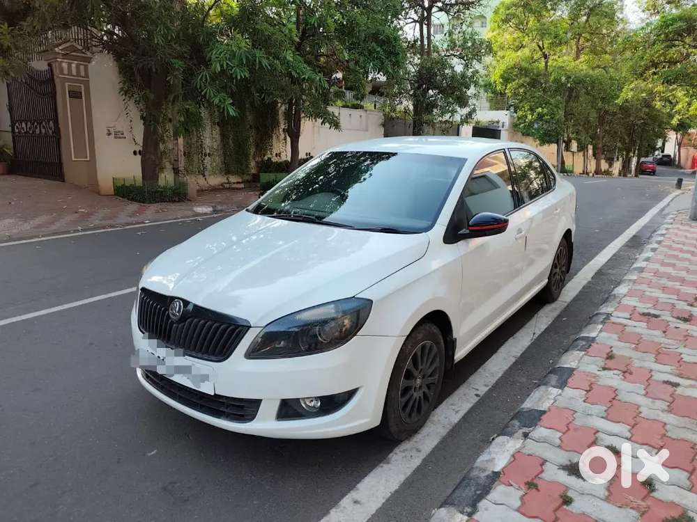 Skoda Rapid Style Plus 2016 Diesel Automatic