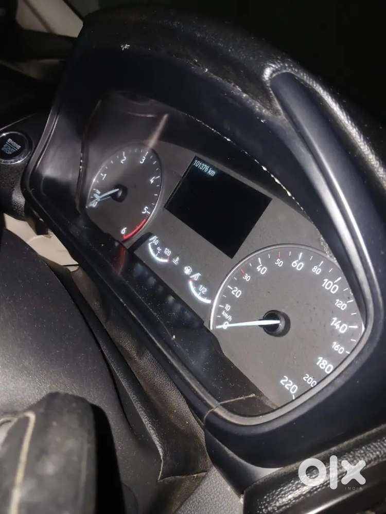 Ford Ecosport Titanium Plus 2021 Untaching Car