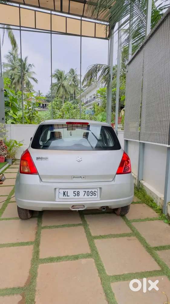 Maruti Suzuki Swift 2007 Petrol
