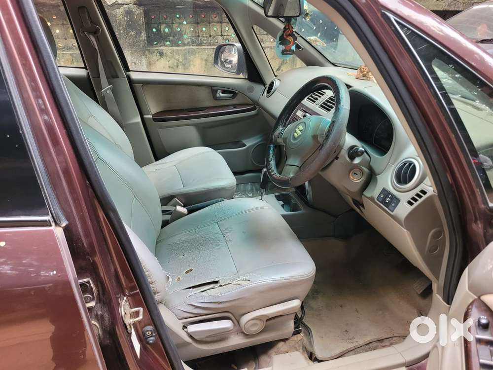 Maruti Suzuki Sx4 Zxi At Leather, 2010, Petrol