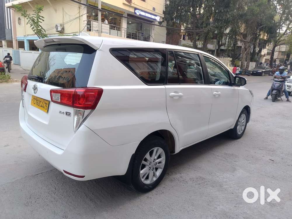 Toyota Innova Crysta 2.4 G Mt 8s, 2020, Diesel