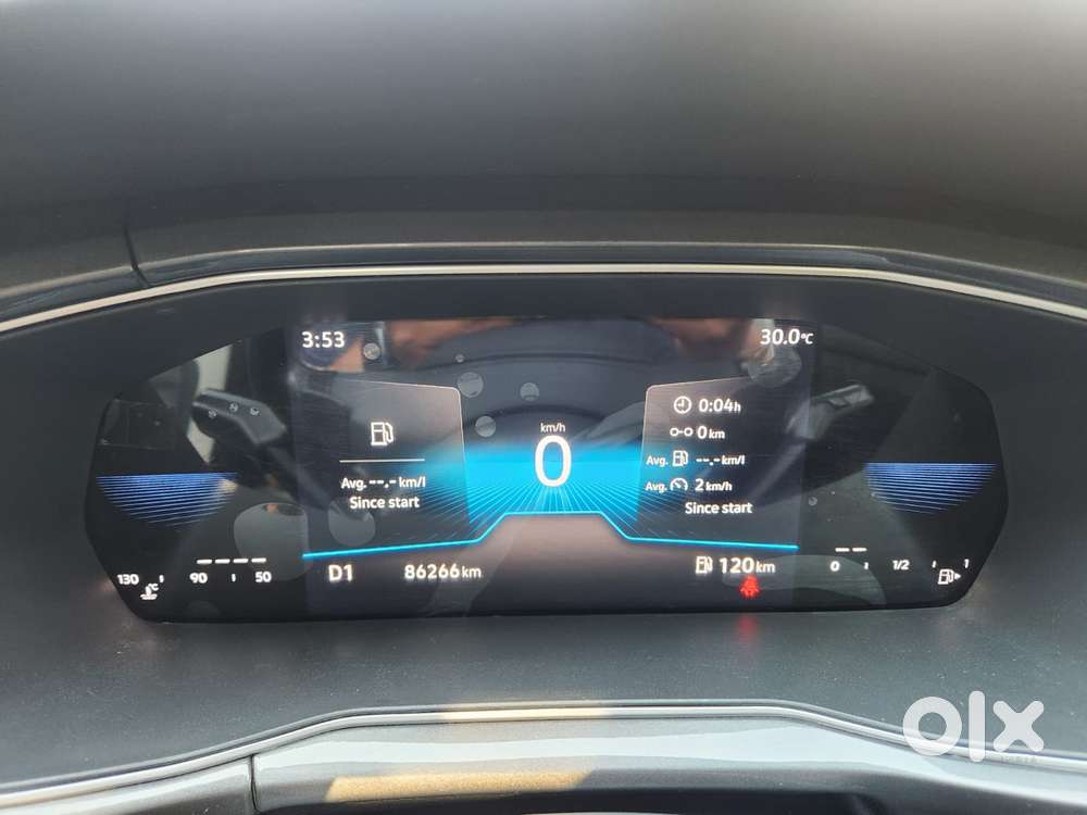 Volkswagen Taigun 1.0 Tsi Topline At, 2022, Petrol