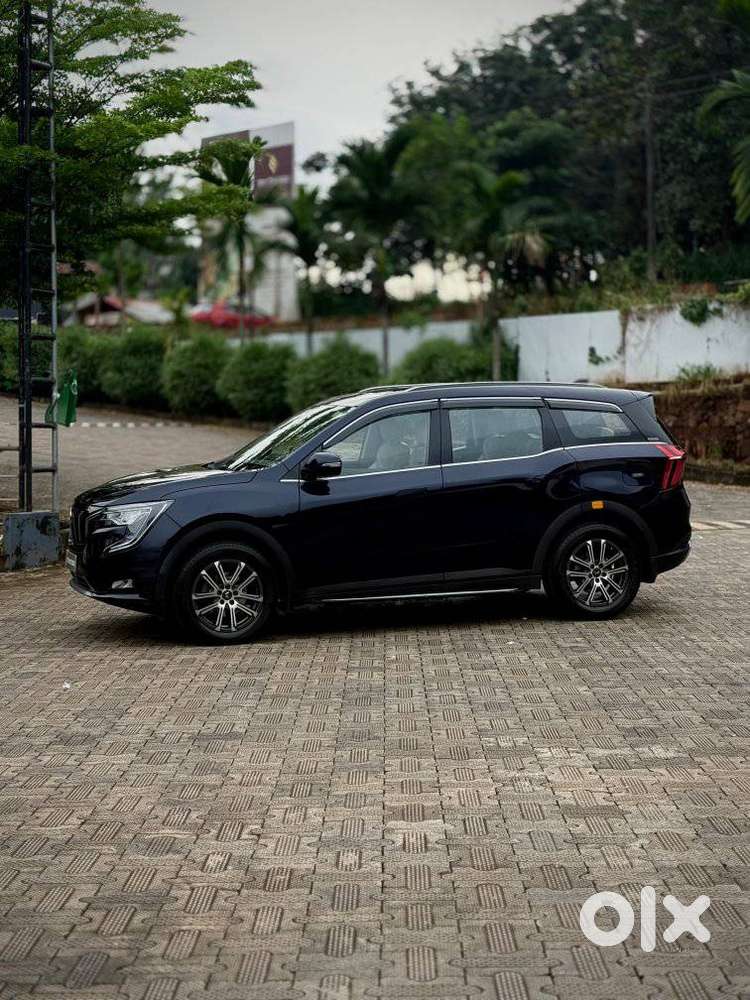Mahindra Xuv700 2.2 Ax 7 Diesel At Str, 2022, Diesel