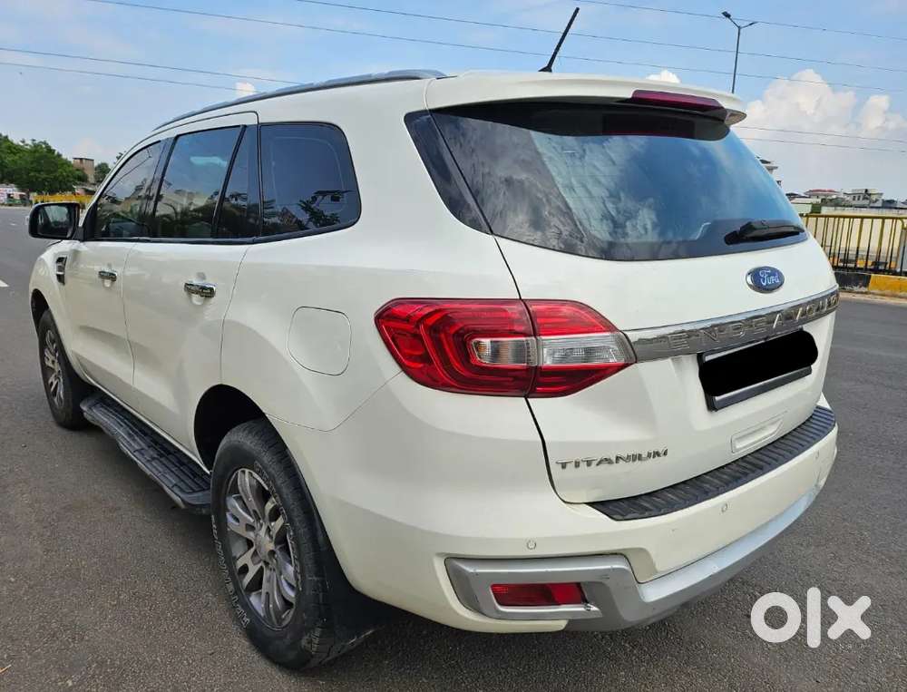 Ford Endeavour 2017 Diesel 145000 Km Driven