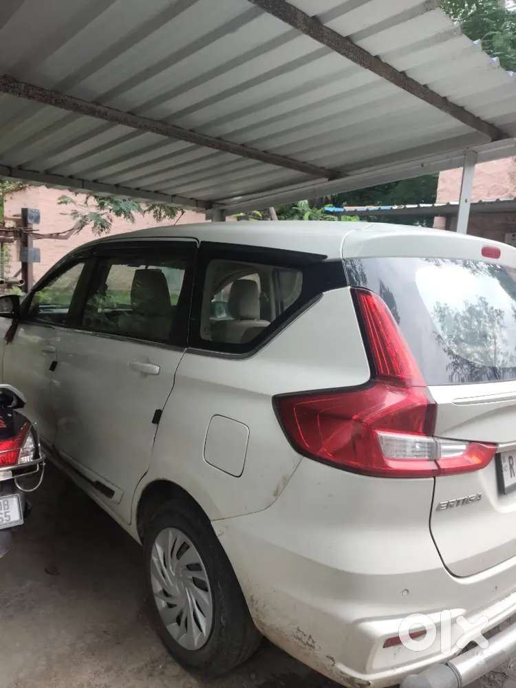 Maruti Suzuki Ertiga Vxi 2022