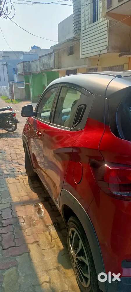 Mahindra Kuv 100 Nxt K6+