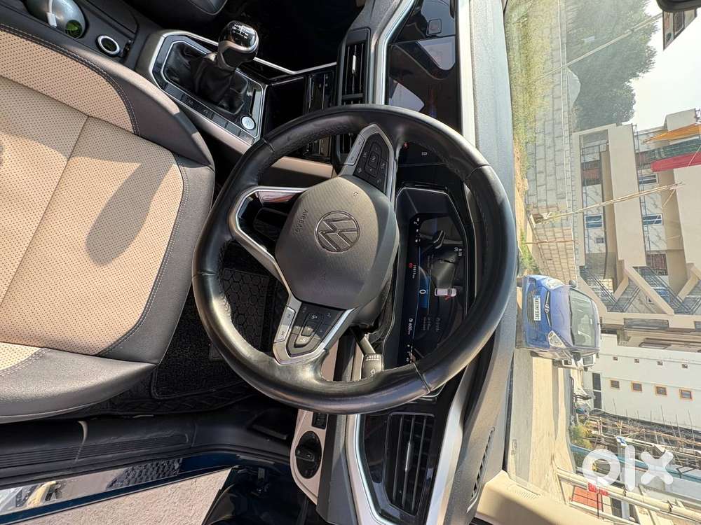Volkswagen Virtus Topline 1.0 Tsi Mt 2023  Petrol Ap  Top Model