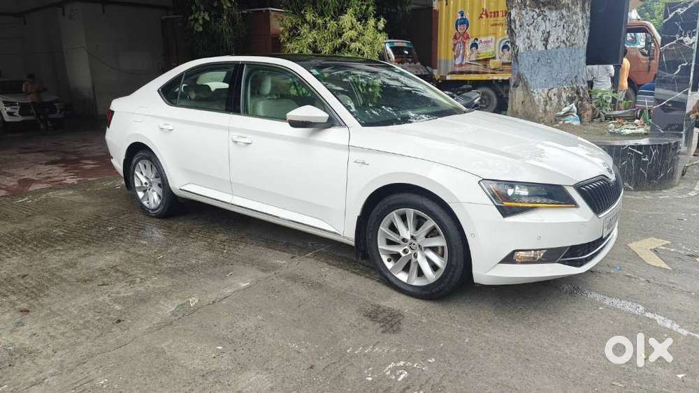 Skoda Superb 2.0 Tsi At L&k, 2018, Petrol