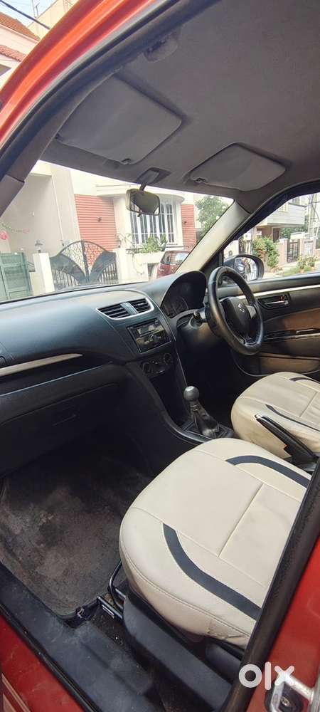 Maruti Suzuki Swift 2011 Petrol Manual