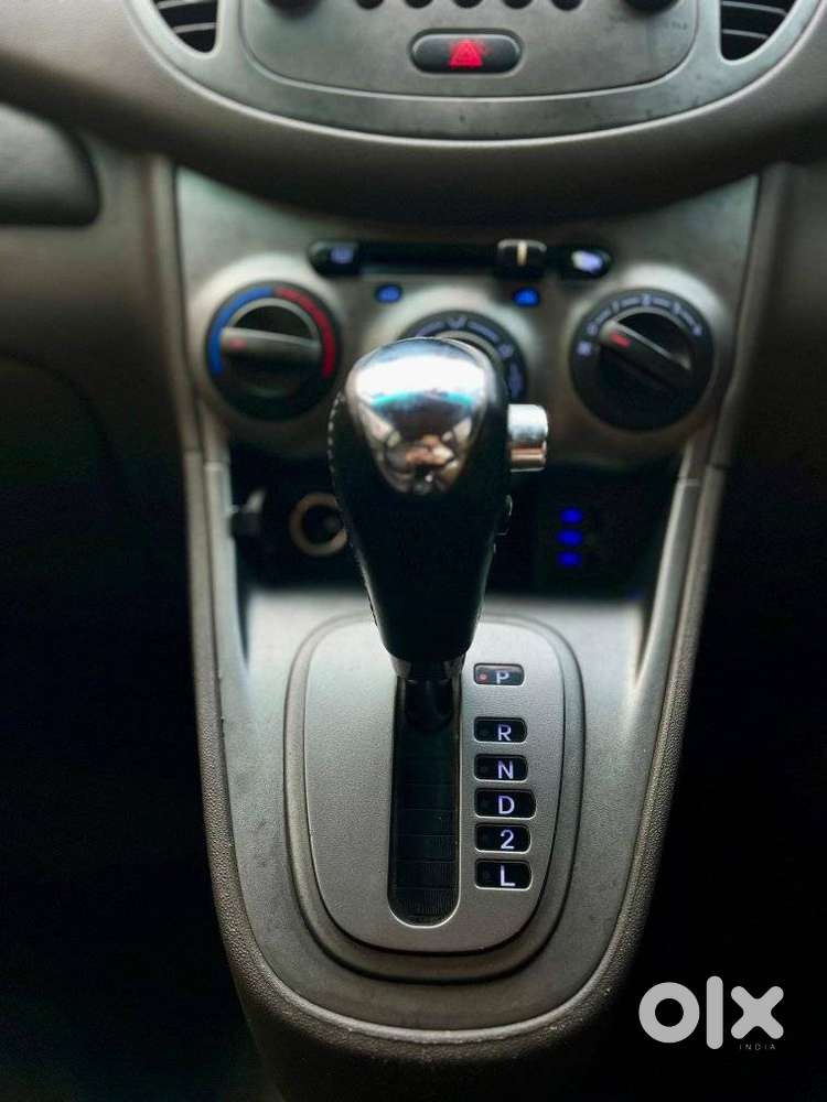 Hyundai I10 Sportz At, 2011, Petrol