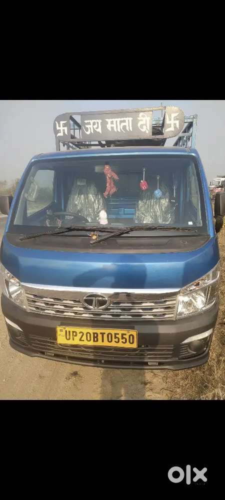 Tata Intra V30 16 Kist Baki Hai