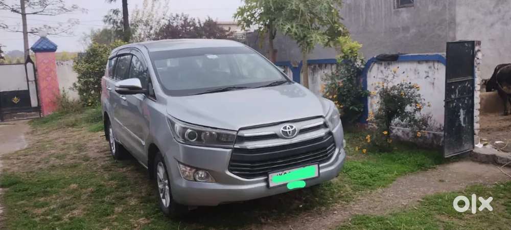 Toyota Innova Crysta 2017 Diesel 150000 Km Driven