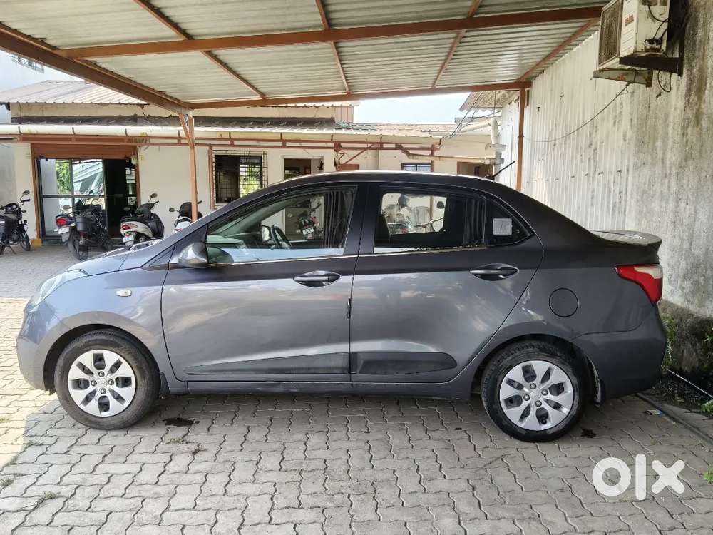 Hyundai Xcent 2018 Petrol 26700 Km Driven