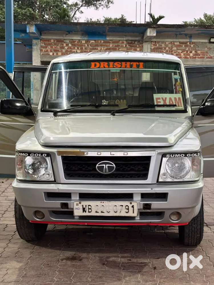 Tata Sumo Gold 2012