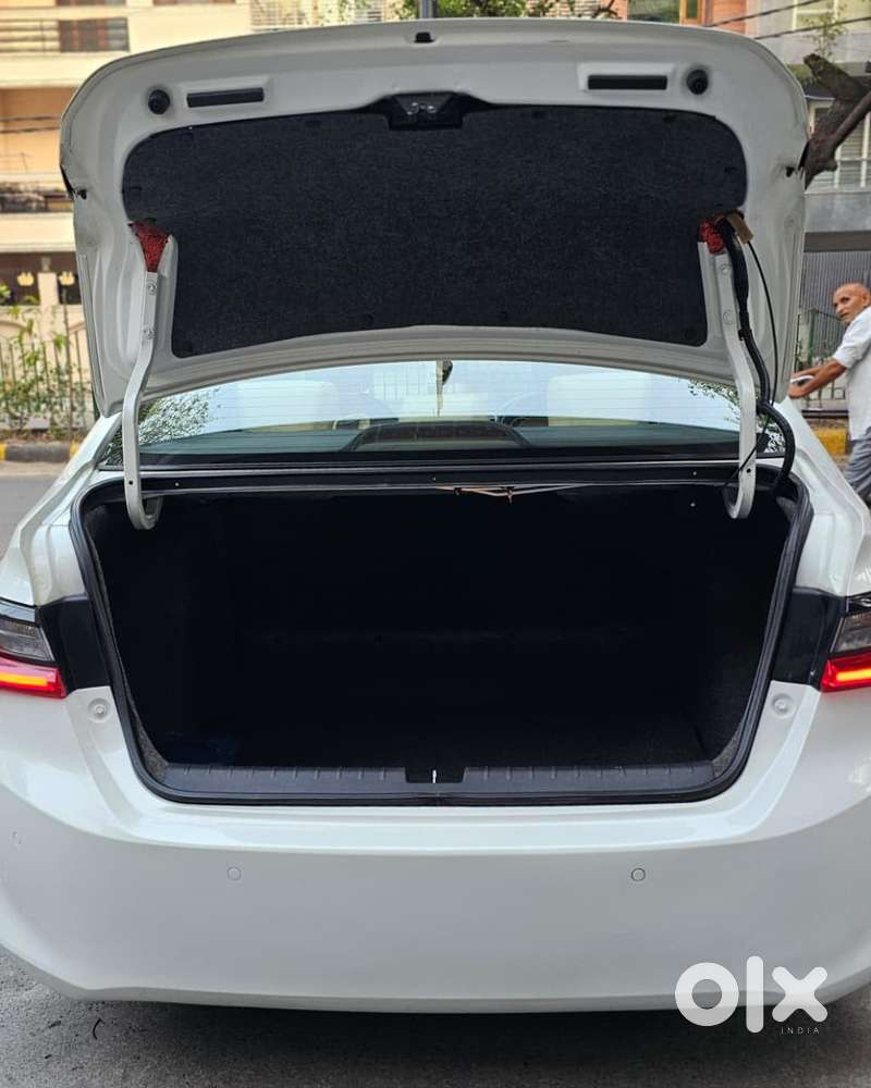 Honda City 1.5 V At Sunroof, 2020, Petrol