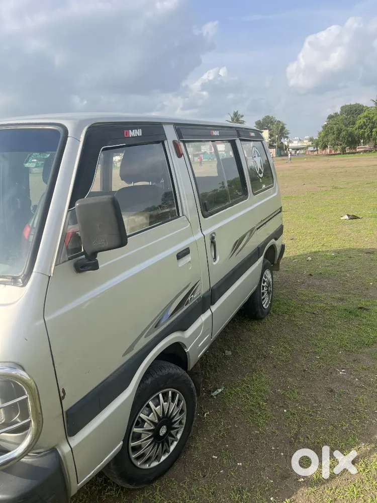 Maruti Suzuki Omni 2012