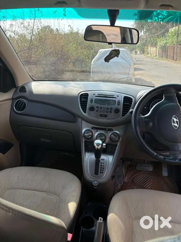 Hyundai I10 2011 Cng & Petrol 69000 Km Driven