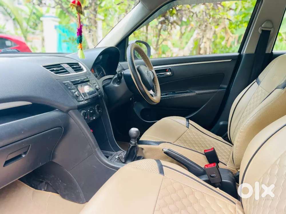 Maruti Suzuki Swift Vxi 2016 Showroom Service