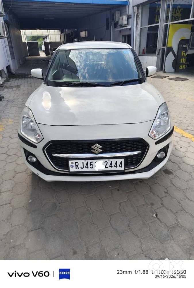 Maruti Suzuki Swift 1.2 Vxi (o), 2023, Petrol