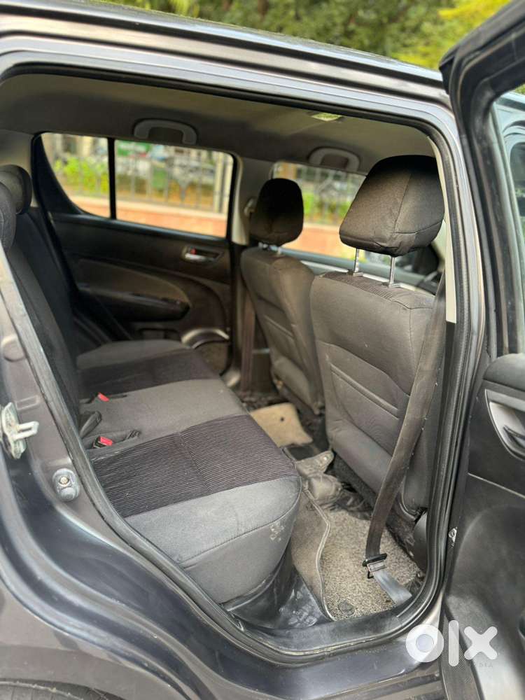 Maruti Suzuki Swift Vxi Optional, 2017, Petrol