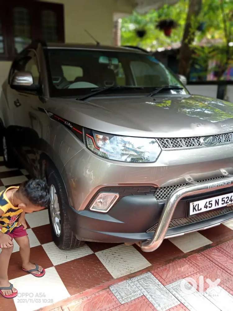 Mahindra Kuv 100 2015 Petrol