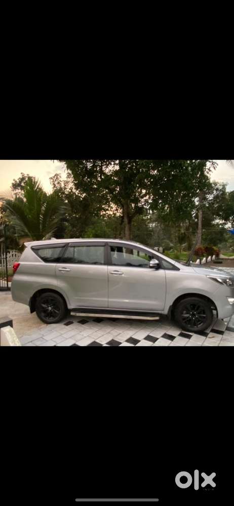 Toyota Innova Crysta 2017