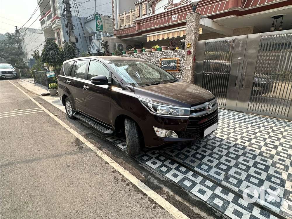 Well Maintained Toyota Innova Crysta 2018 Diesel Automatic