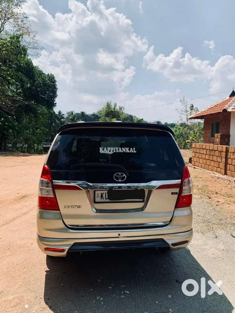 Toyota Innova 2006 Diesel Well Maintained