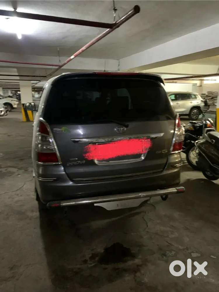 Toyota Innova 2012 Diesel Well Maintained