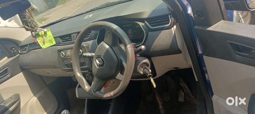 Renault Triber Rxl, 2020, Petrol