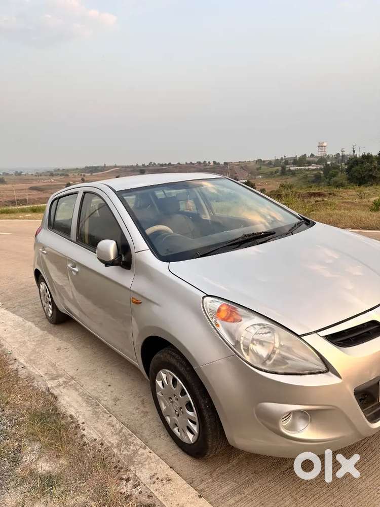 Hyundai I20 Cng 2030 Tk Valid
