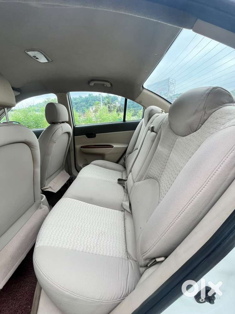Hyundai Verna Transform 1.6 Vtvt, 2011, Petrol