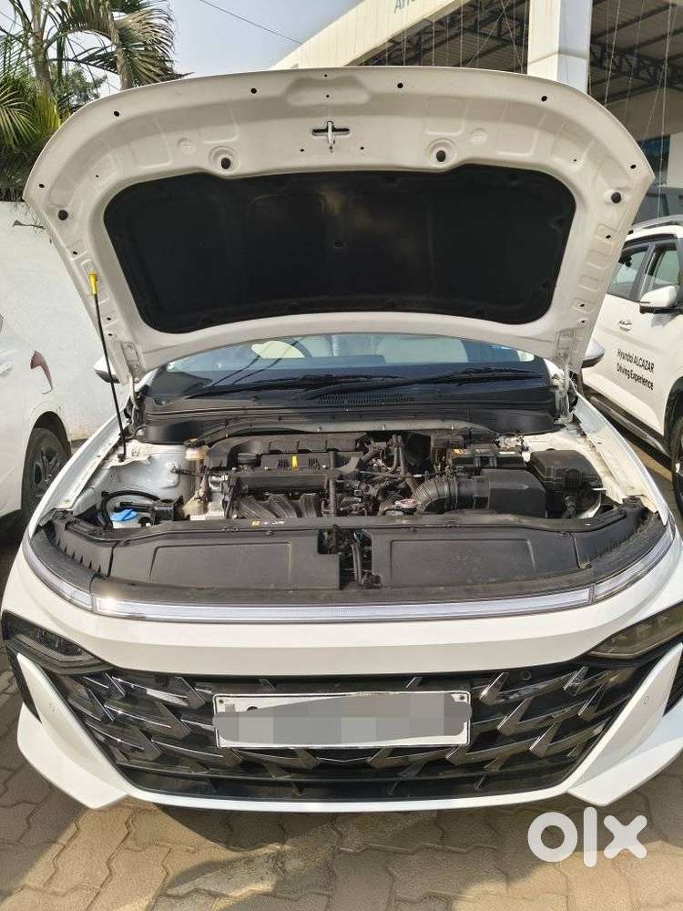 Hyundai Verna 1.5 Sx (o) Vtvt, 2024, Petrol