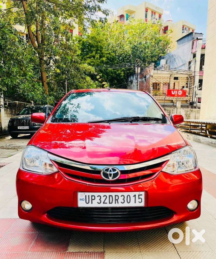 Toyota Etios Cross 1.2l G, 2011, Petrol